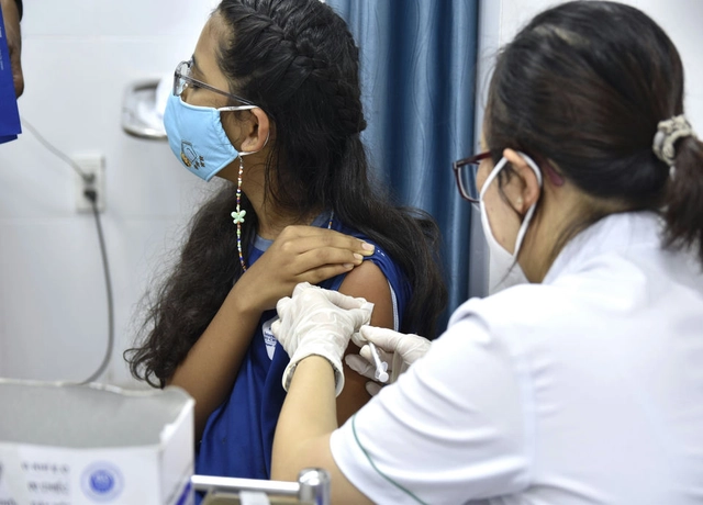 Tăng sức đề kháng để bảo vệ trẻ trước dịch bệnh sao cho đúng?